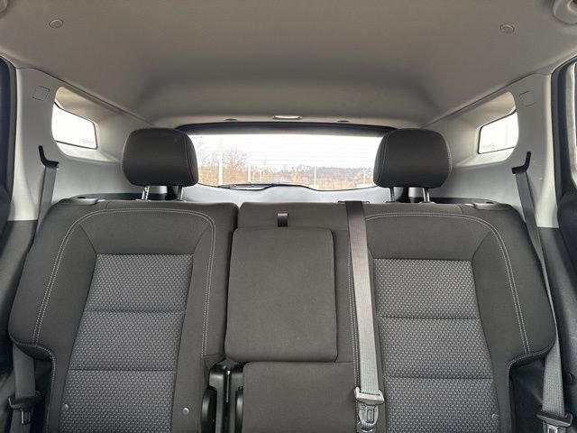 Used 2023 GMC Terrain SLE w/ Driver Convenience Package image 33