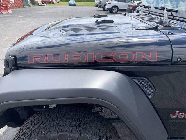 Used 2023 Jeep Wrangler Unlimited Rubicon w/ Cold Weather Group AWD/4WD image 31