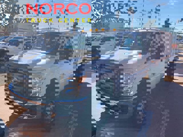 Used 2014 Ford F350 XL w/ Power Equipment Group image 5