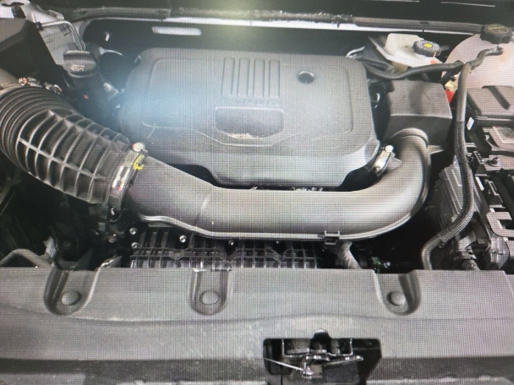 Used 2025 Chevrolet Blazer LT image 11