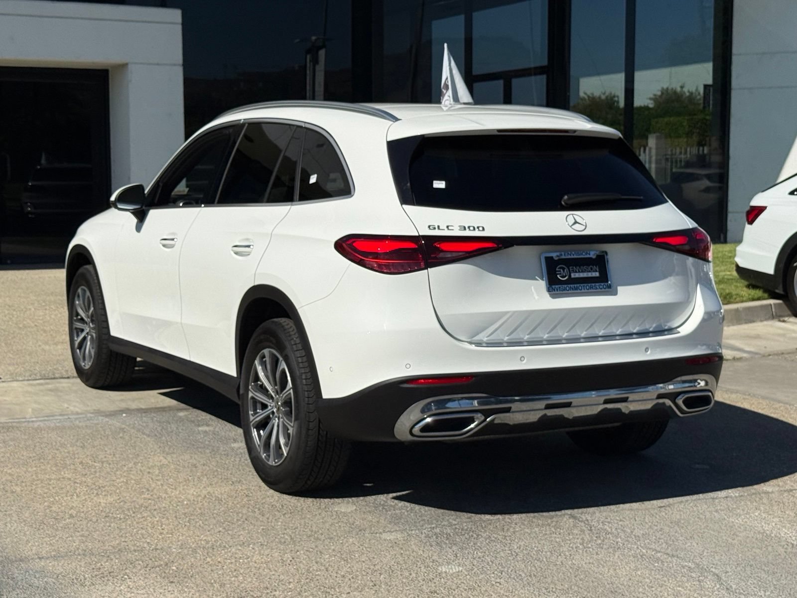 Used 2025 Mercedes-Benz GLC 300 image 10