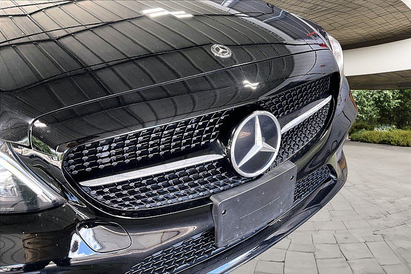 Used 2021 Mercedes-Benz C 300 Sedan image 23