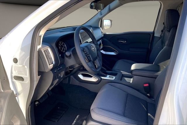 New 2026 Nissan Frontier SV w/ SV Convenience Package AWD/4WD image 7