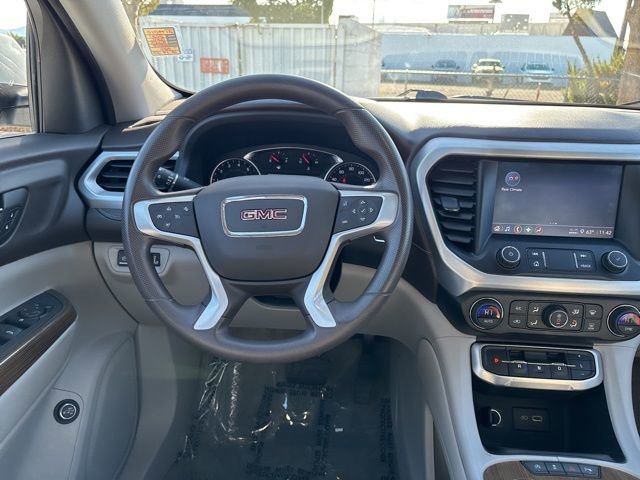 Used 2021 GMC Acadia SLE w/ Driver Convenience Package image 25