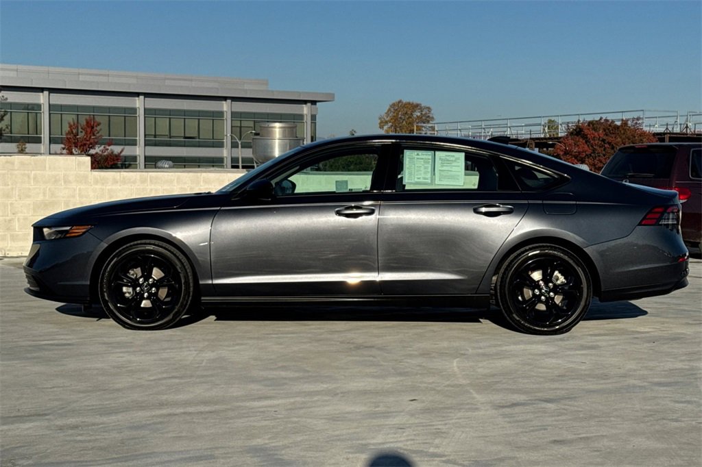 Used 2025 Honda Accord SE image 6