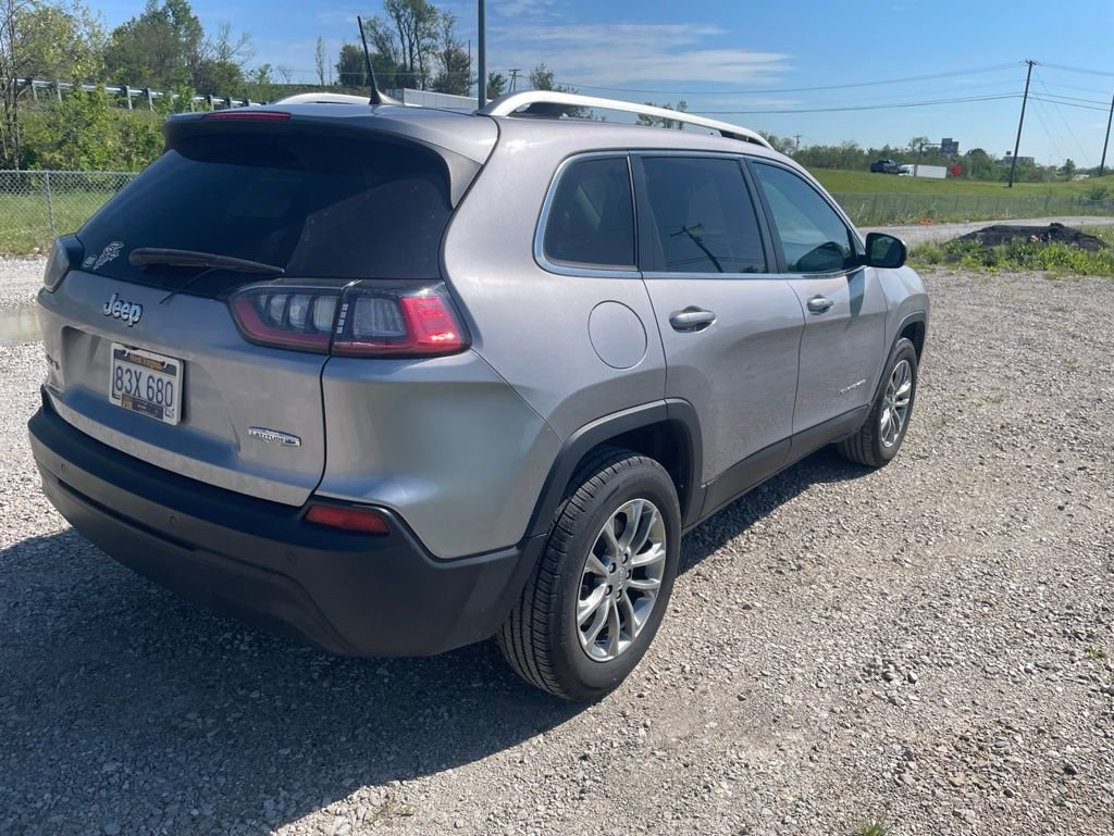 Used 2021 Jeep Cherokee Latitude Plus w/ Sun & Sound Group AWD/4WD image 6
