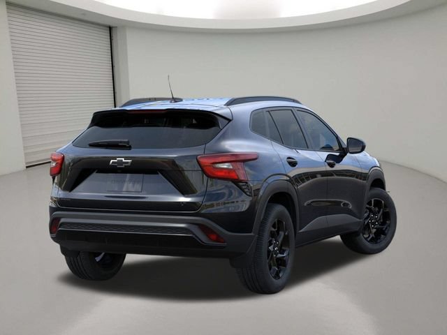 New 2026 Chevrolet Trax LT w/ Driver Confidence Package FWD image 4