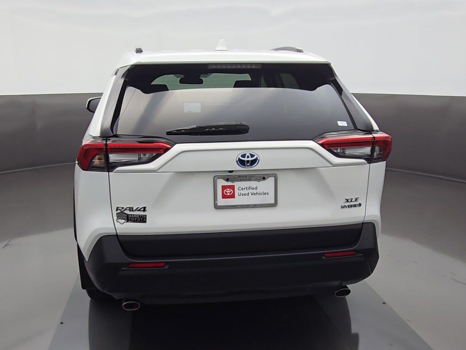 Used 2024 Toyota RAV4 XLE AWD/4WD image 6