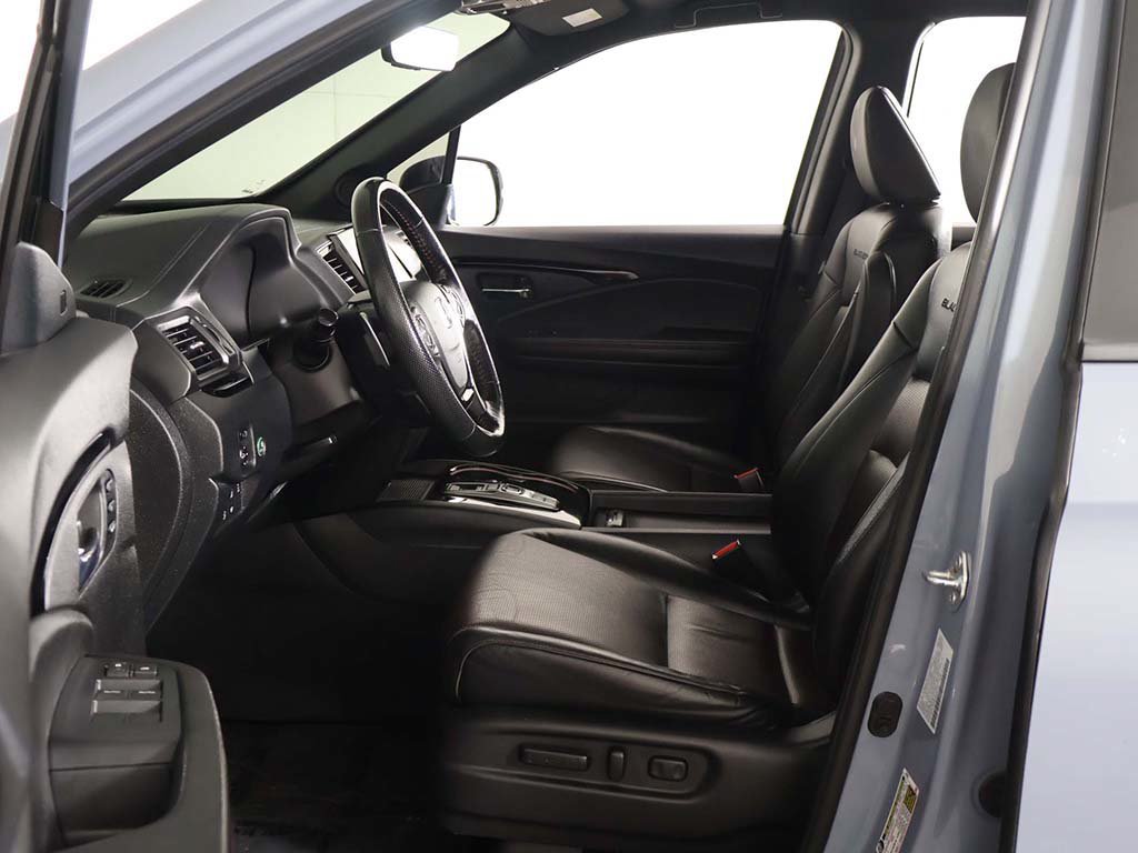 Used 2023 Honda Ridgeline Black Edition image 28