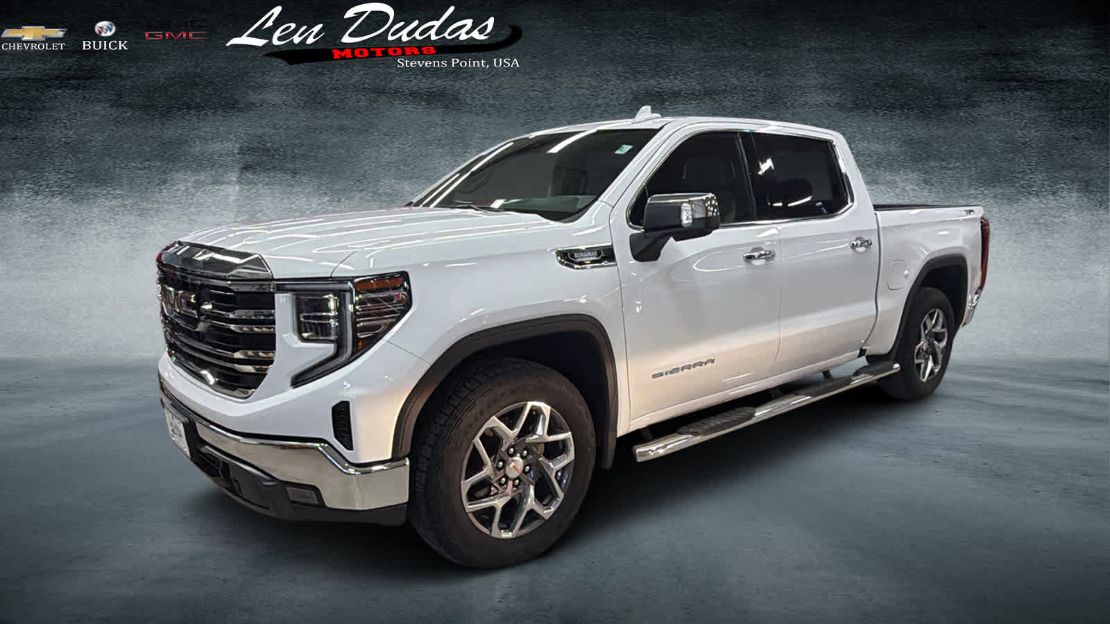 Used 2023 GMC Sierra 1500 SLT image 2