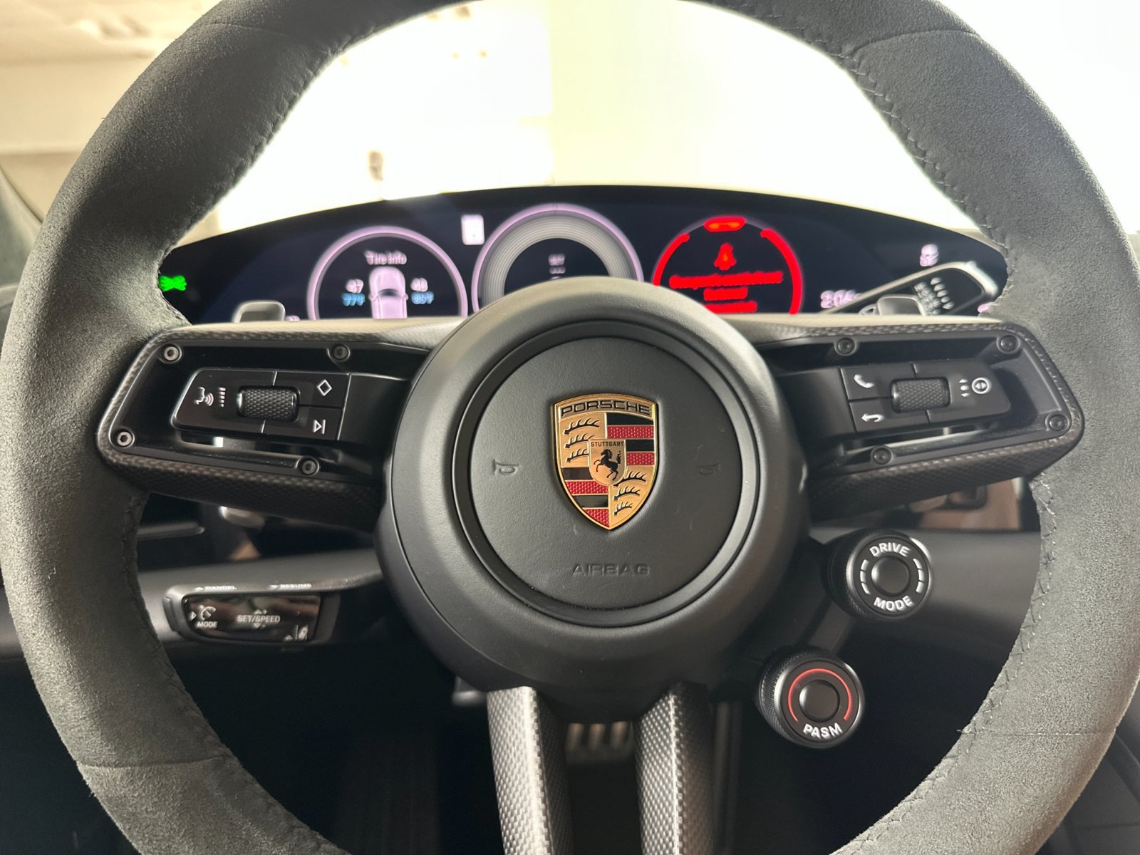Certified 2025 Porsche Taycan GTS AWD/4WD image 21