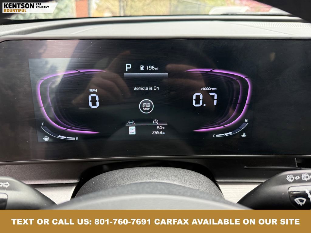 Used 2025 Kia Sportage EX image 16