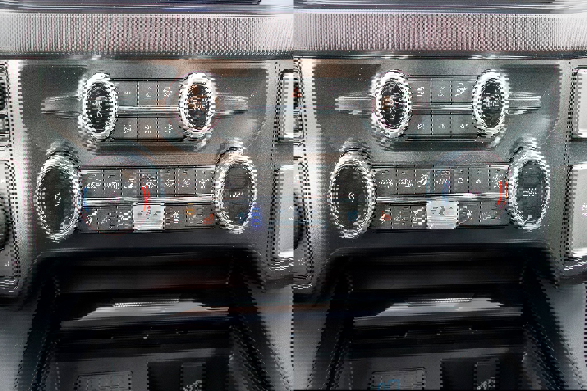 New 2026 Ford F250 Platinum image 16