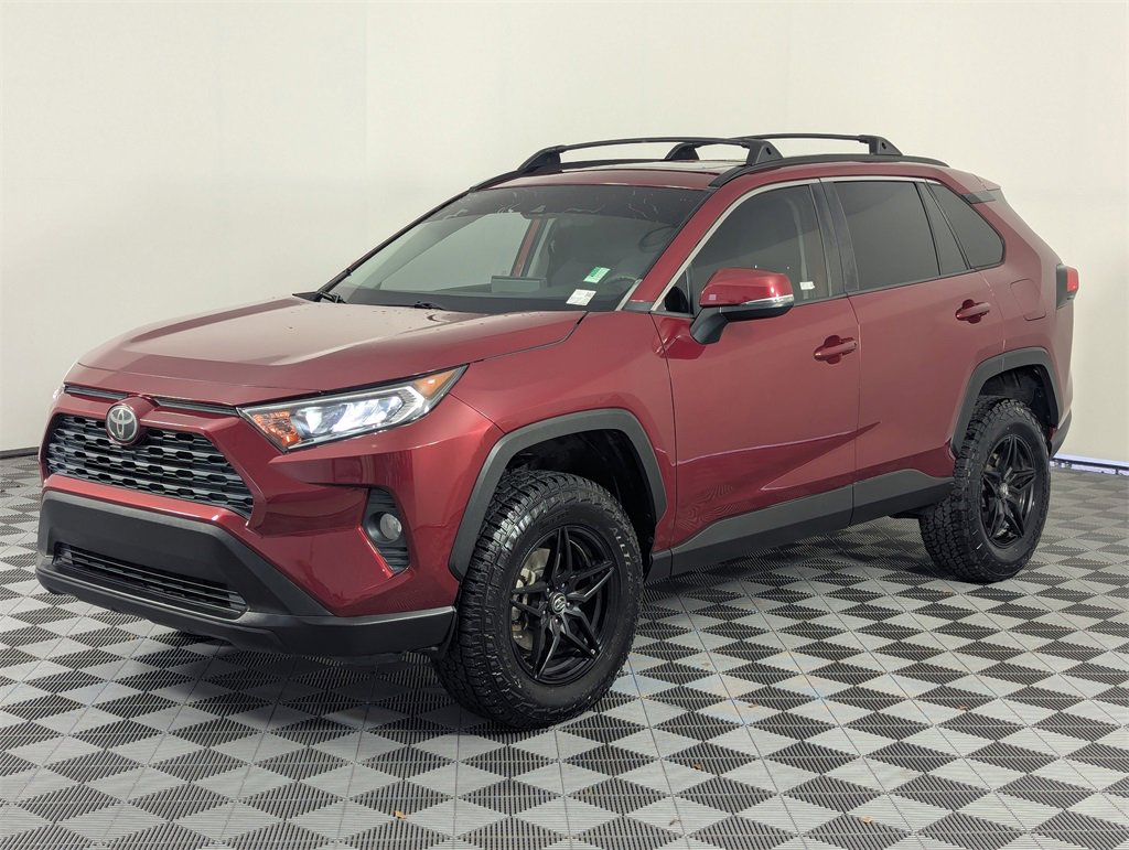 Used 2019 Toyota RAV4 XLE image 9