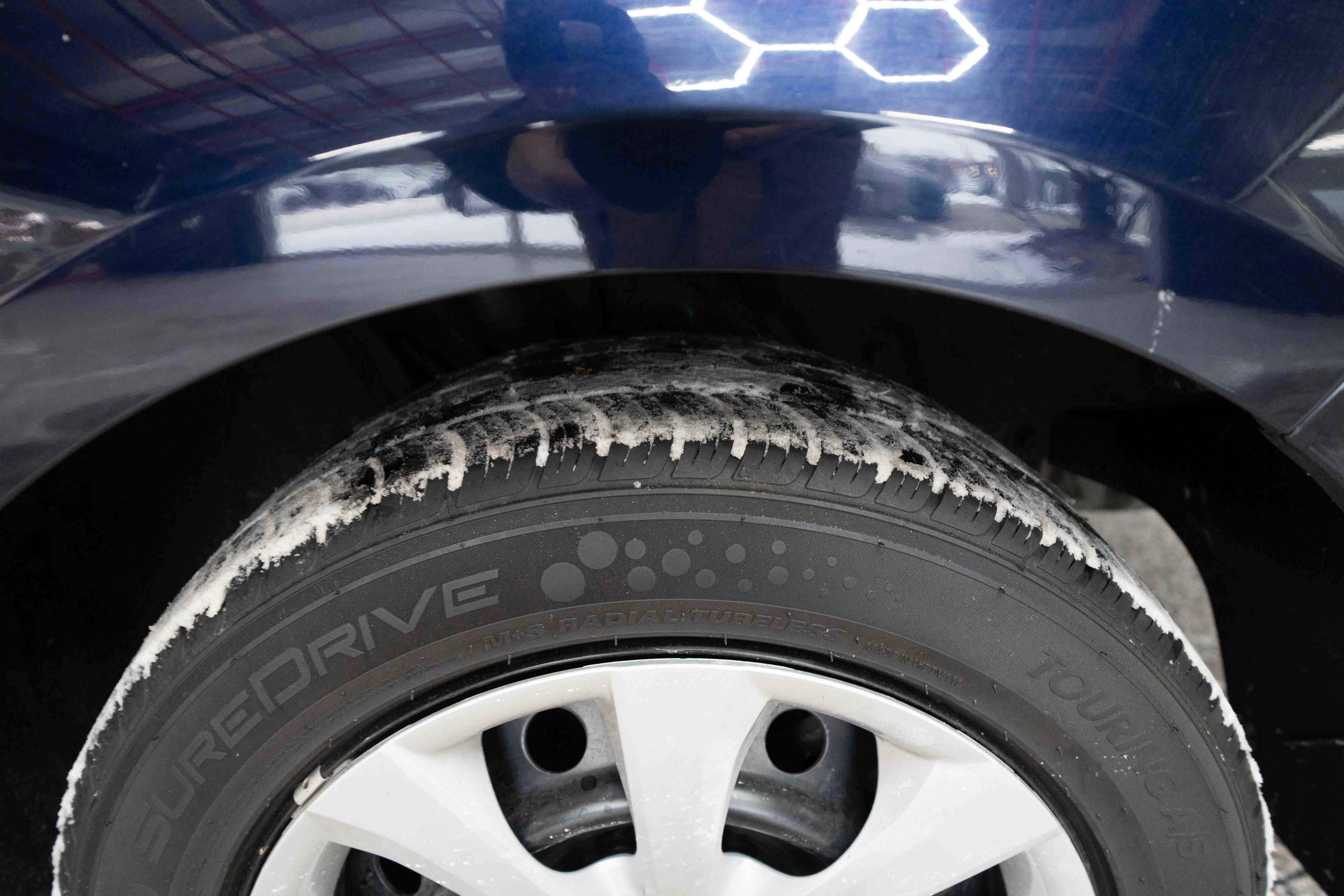 Used 2023 Toyota Corolla LE image 29