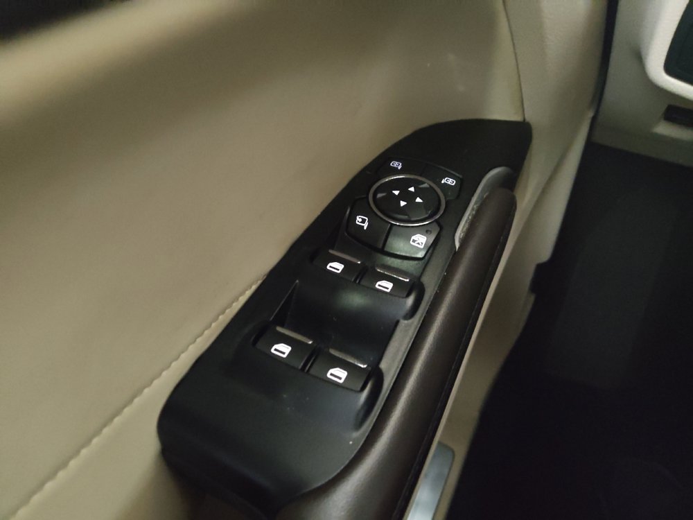 Used 2019 Lincoln MKC Reserve FWD image 27