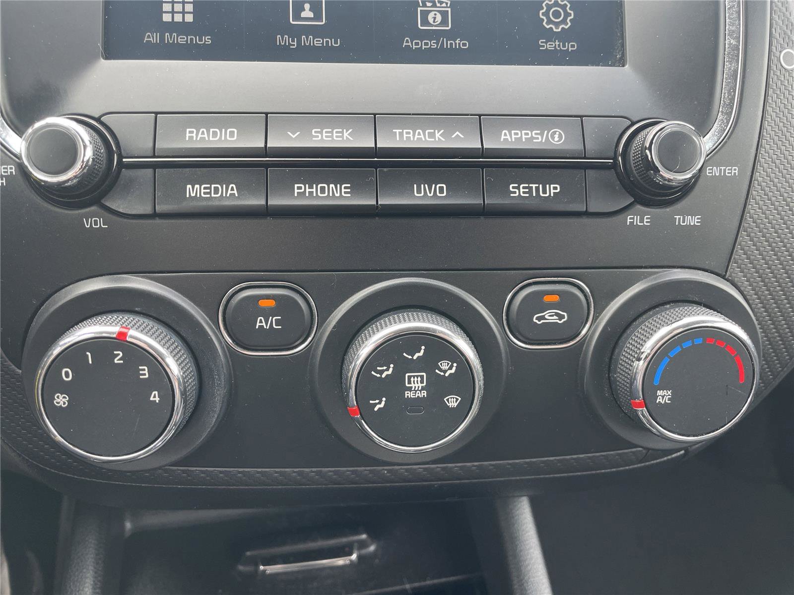 Used 2017 Kia Forte S FWD image 27