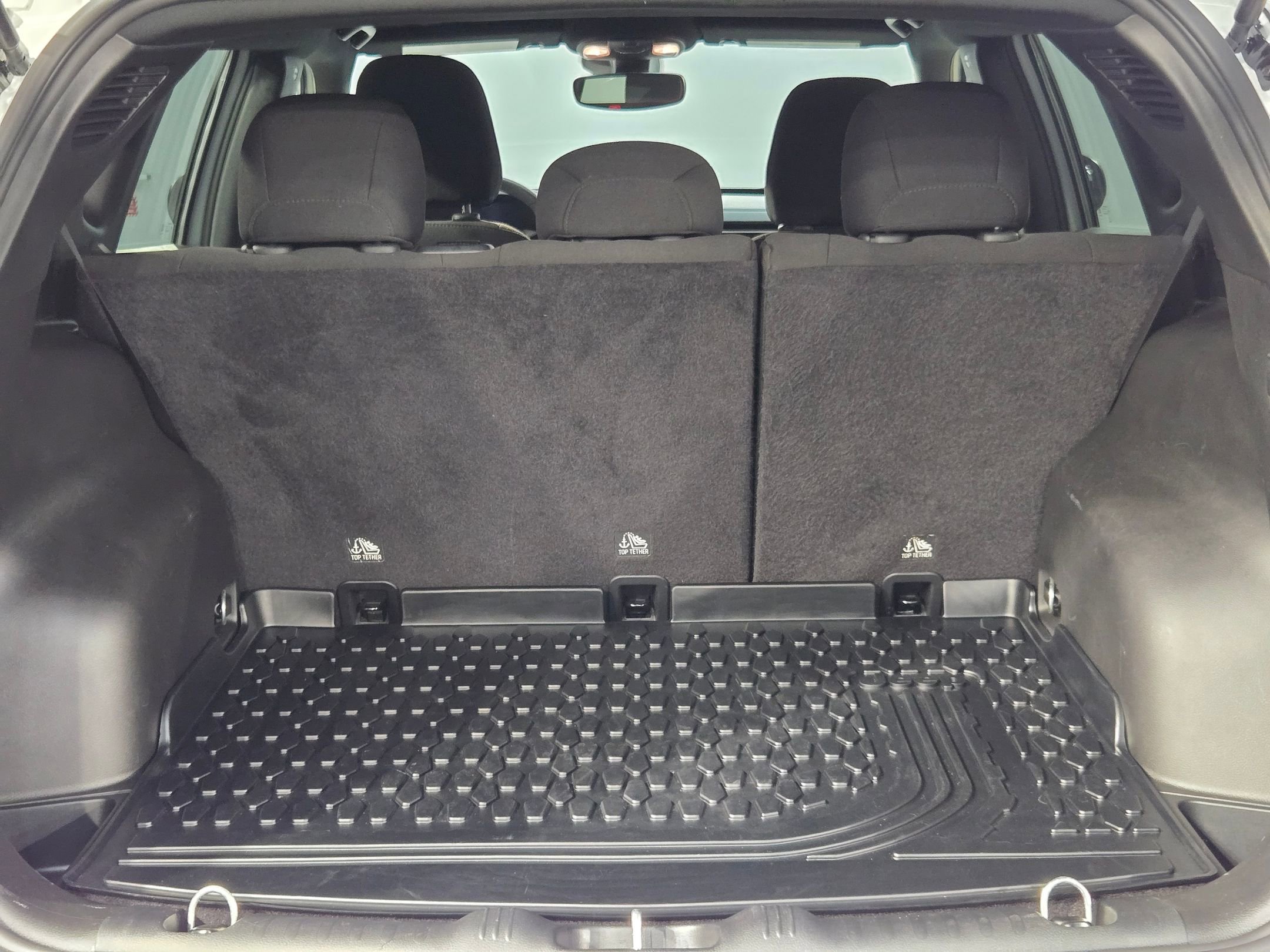 Used 2025 Jeep Compass Sport image 18