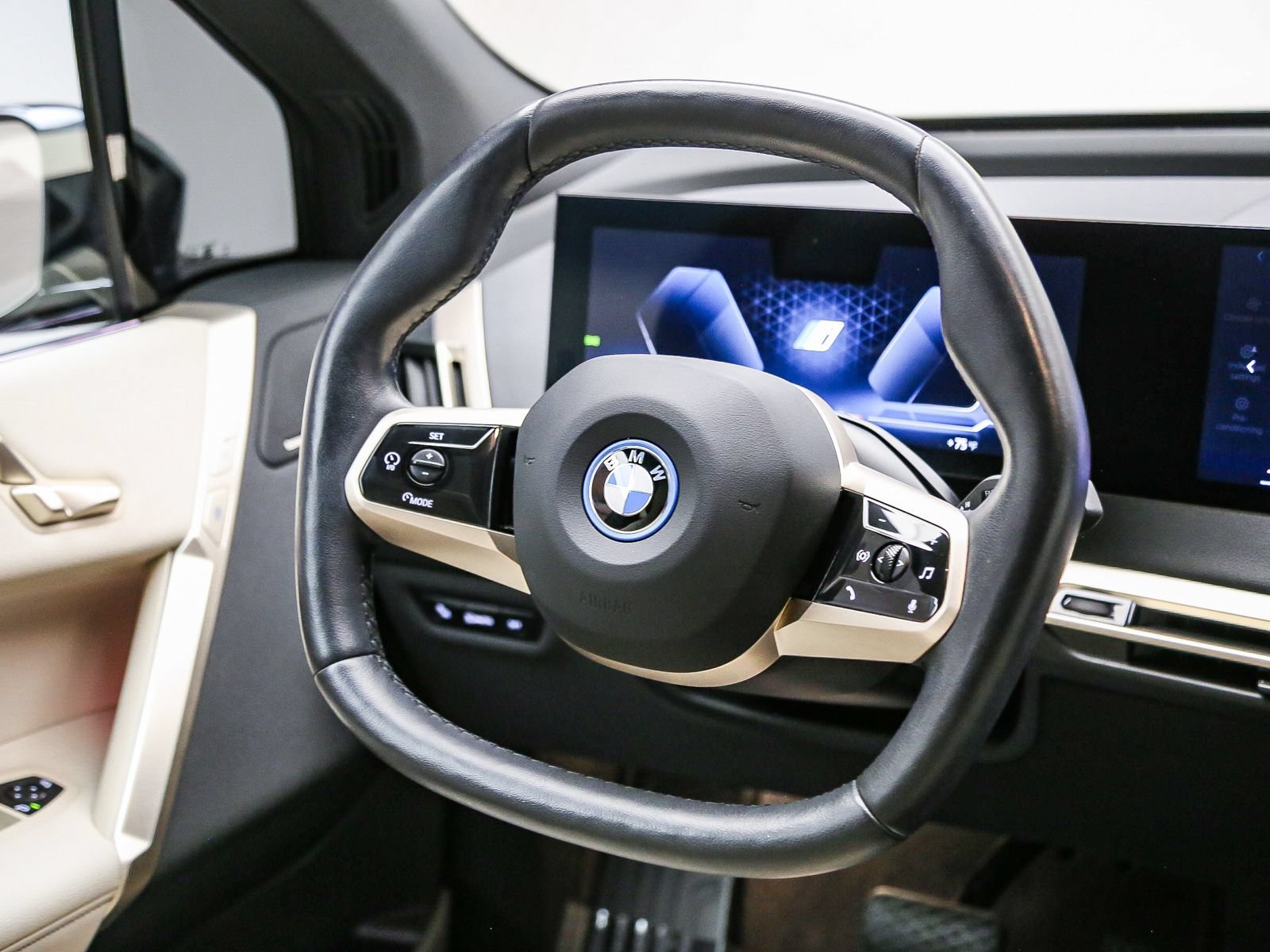 Certified 2024 BMW iX xDrive50 w/ Premium Package AWD/4WD image 16