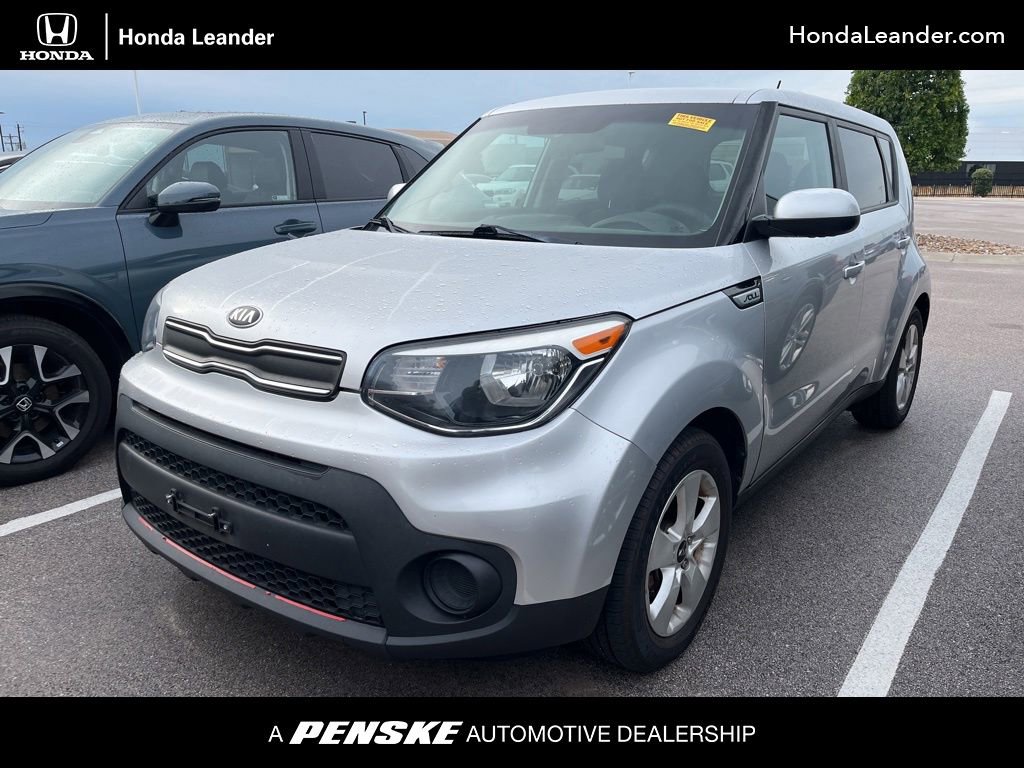 Used 2017 Kia Soul FWD image 1