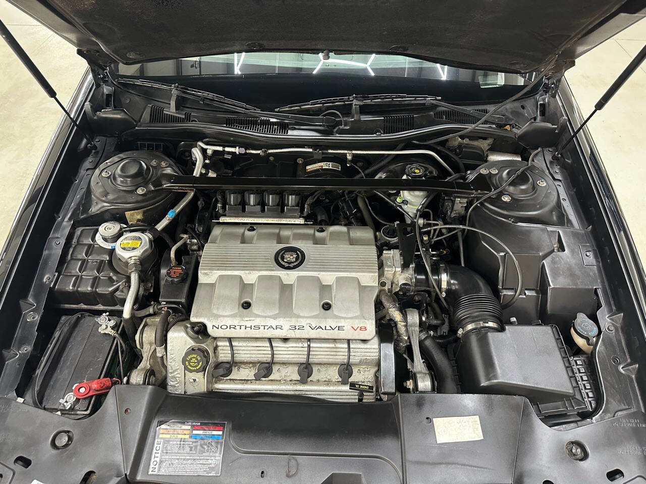 Used 1998 Cadillac De Ville Base 4dr Sedan FWD image 7