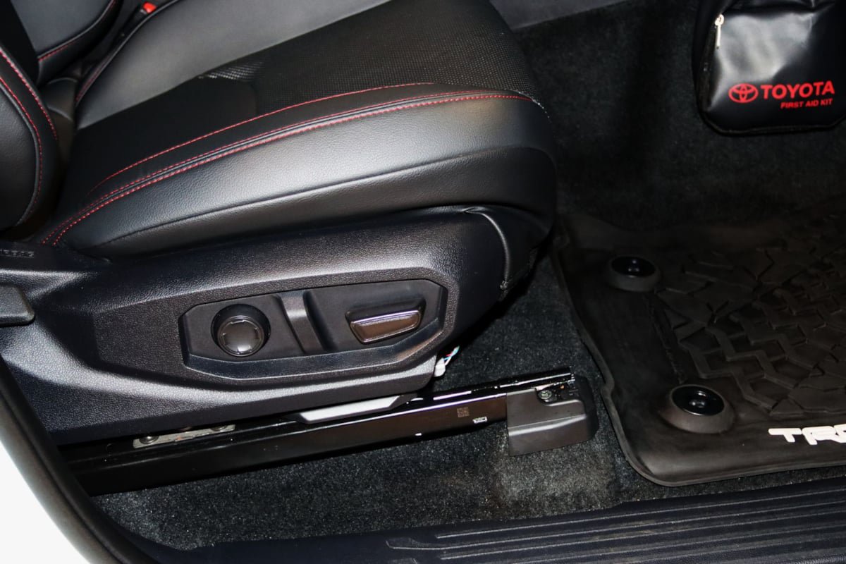 Used 2024 Toyota Tacoma TRD Pro AWD/4WD image 68