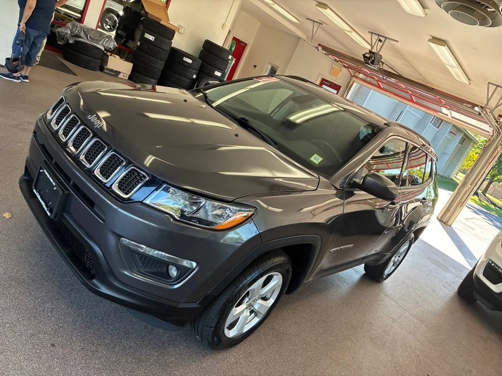 Used 2021 Jeep Compass Latitude AWD/4WD image 4