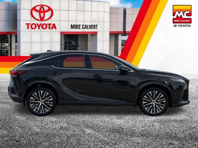 Used 2023 Lexus RX 350 Premium Plus w/ Cold Area Package FWD image 10