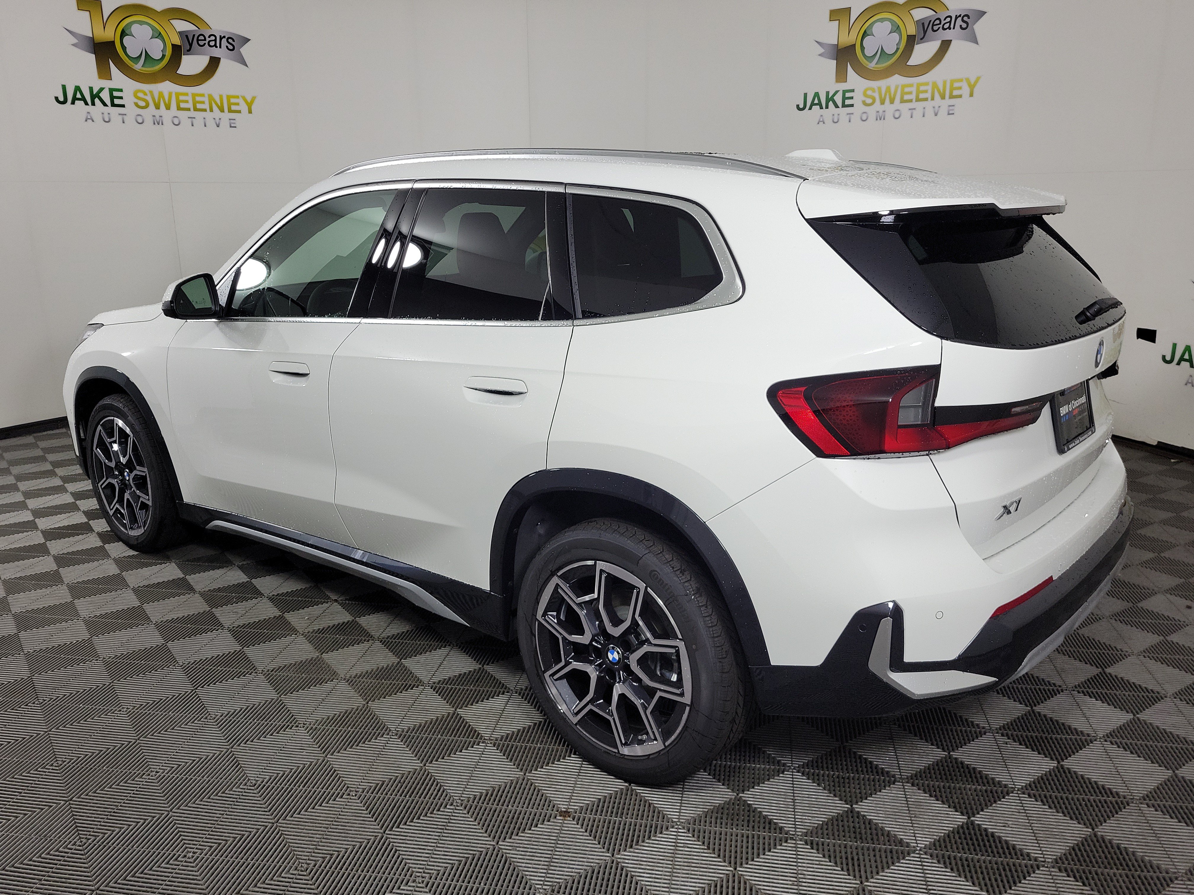 New 2027 BMW X1 xDrive28i AWD/4WD image 5