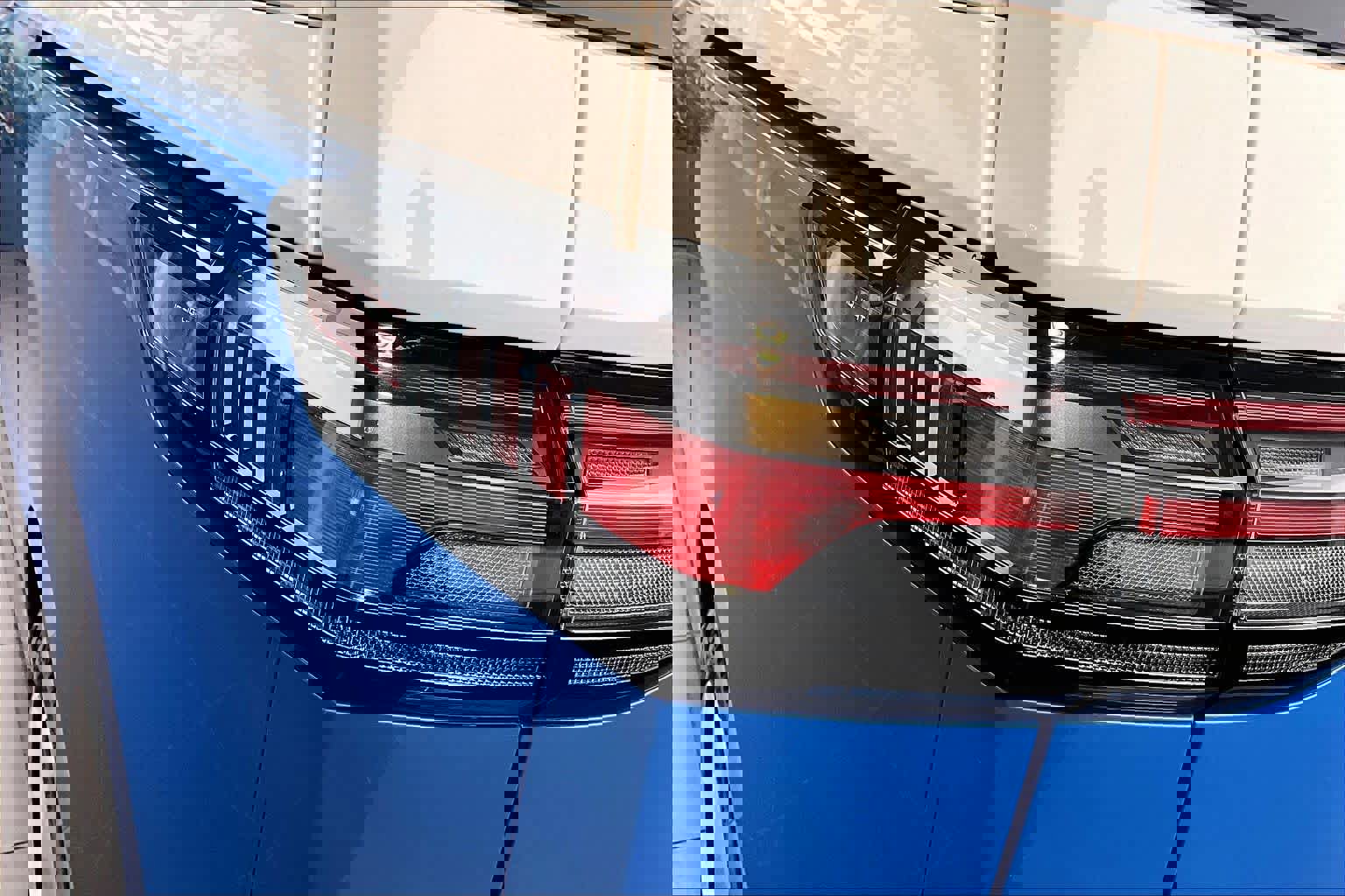 Used 2025 Volkswagen ID. Buzz 1st Edition image 26