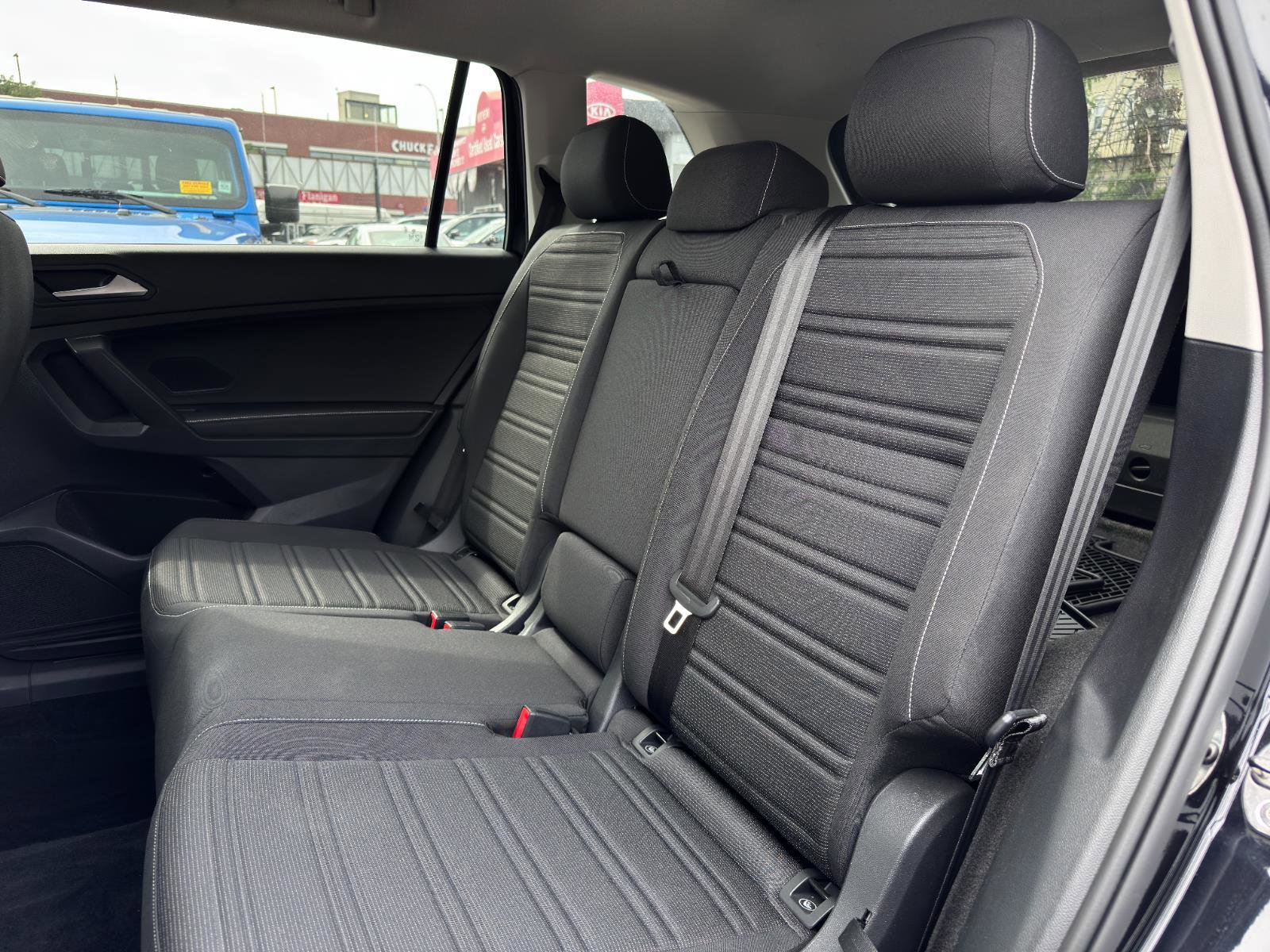 Used 2022 Volkswagen Tiguan S image 23