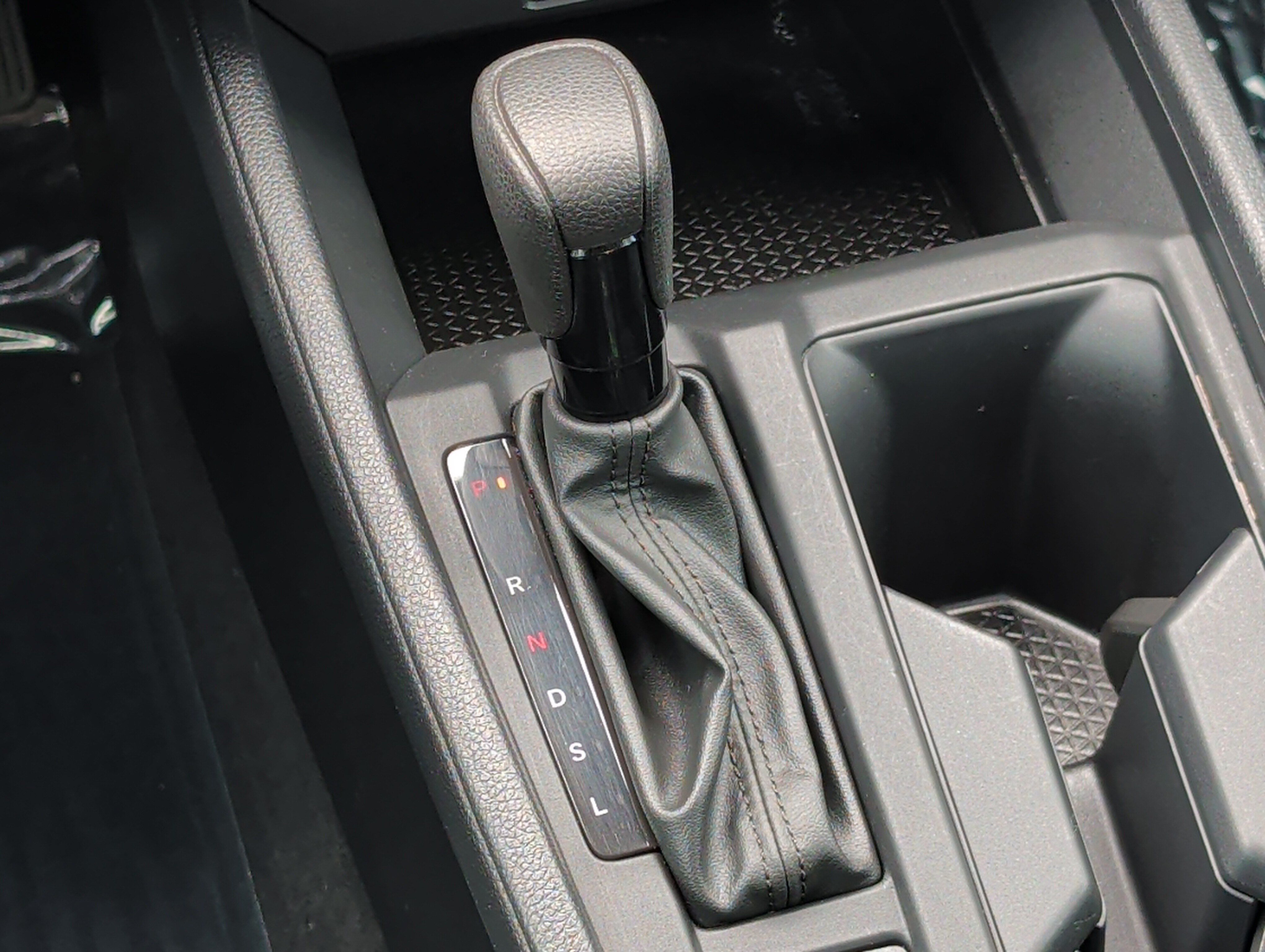 Certified 2023 Honda Accord EX image 25