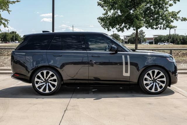 New 2026 Land Rover Range Rover SE AWD/4WD image 8