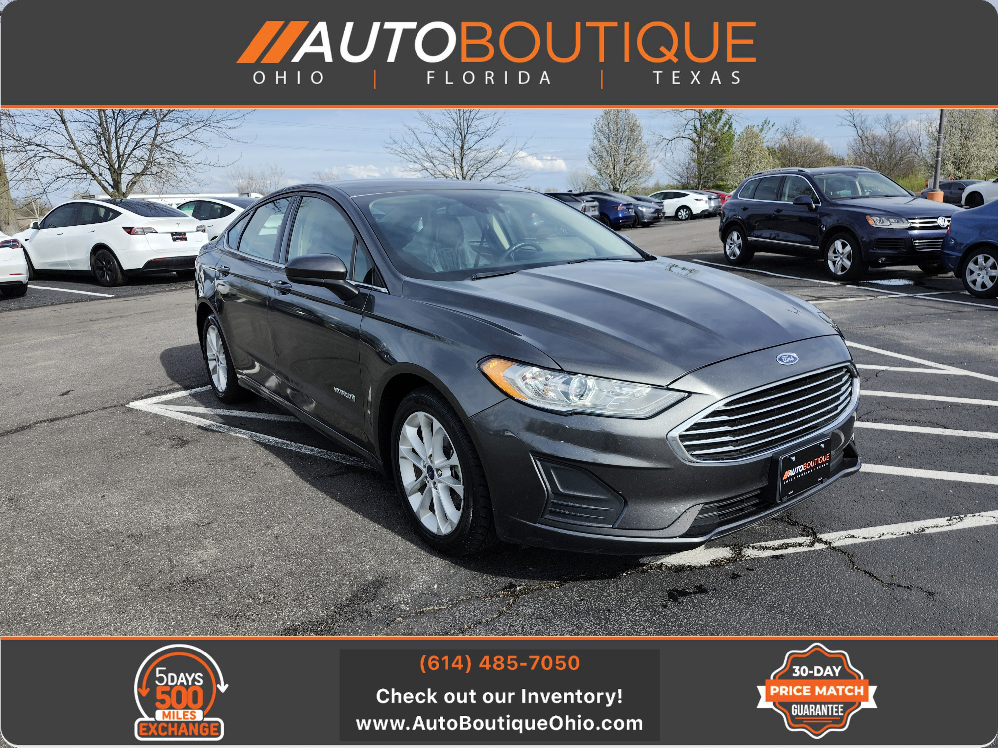 Used 2019 Ford Fusion SE FWD image 1