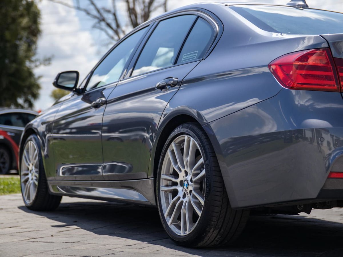 Used 2014 BMW 335i Sedan RWD image 8