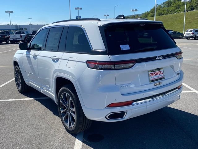 New 2025 Jeep Grand Cherokee Overland w/ Adv Protech Group III AWD/4WD image 5