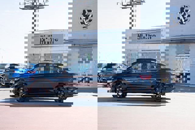 New 2026 Volkswagen Jetta SE image 3