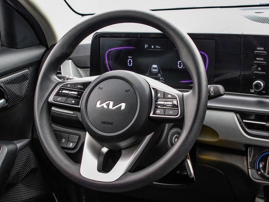 Used 2025 Kia Seltos LX AWD/4WD image 25
