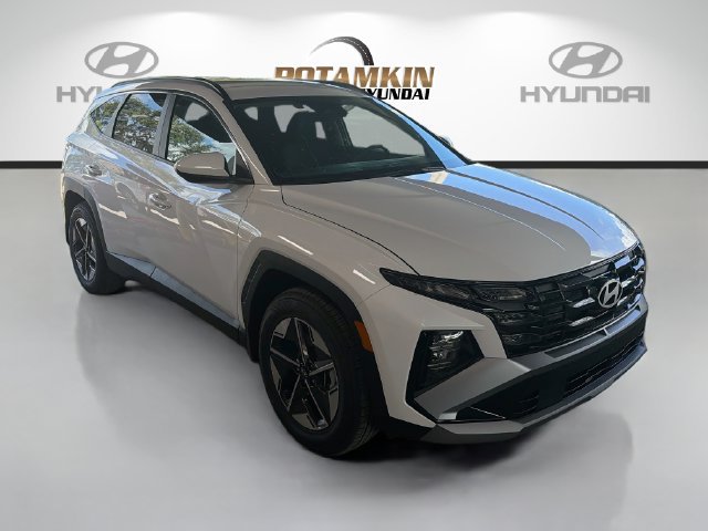 New 2026 Hyundai Tucson SEL Plus FWD image 3