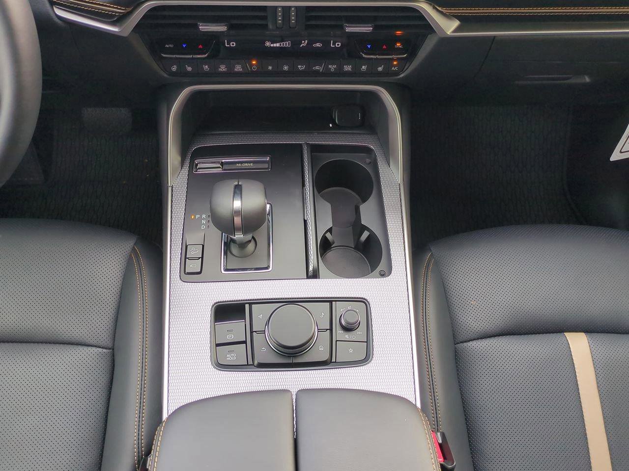 New 2026 MAZDA CX-90 3.3 Turbo w/ Premium Plus Pkg image 15