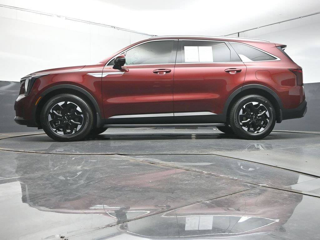 Used 2025 Kia Sorento S FWD image 38