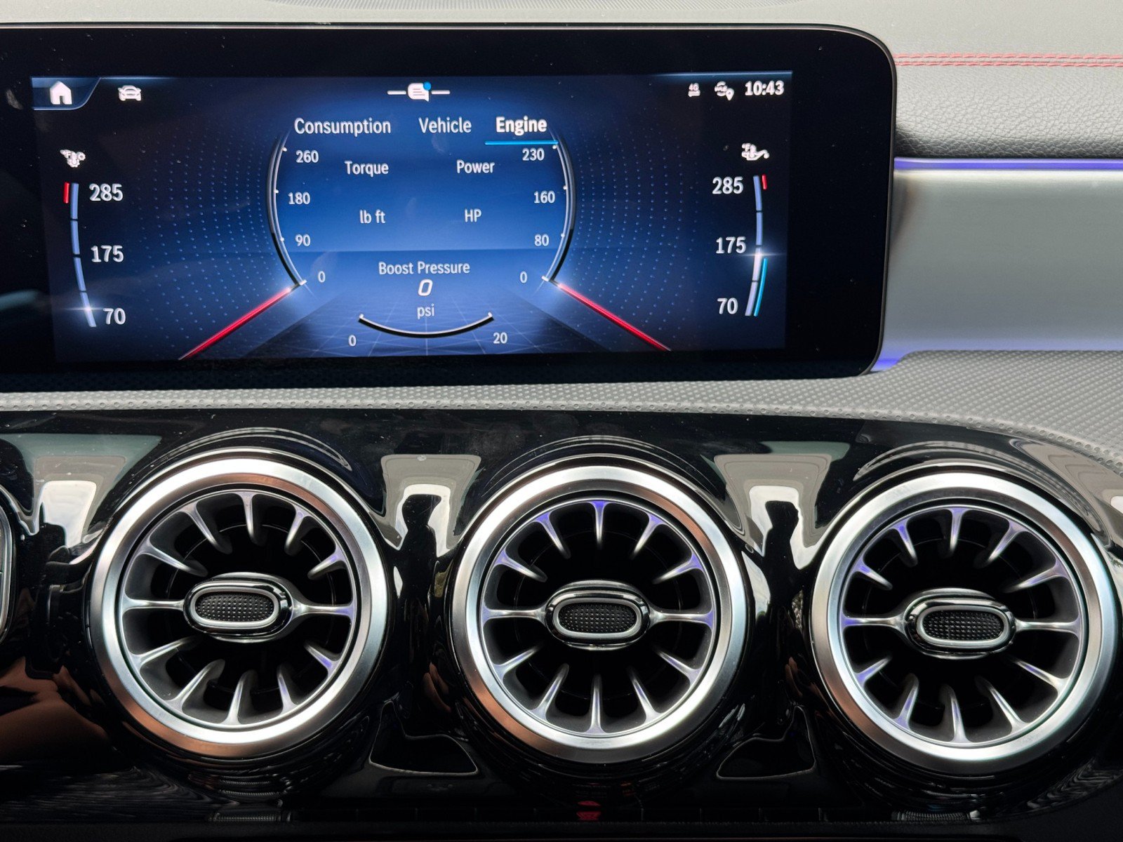 Used 2024 Mercedes-Benz CLA 250 w/ AMG Night Package image 27
