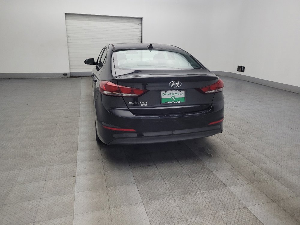Used 2017 Hyundai Elantra SE image 6