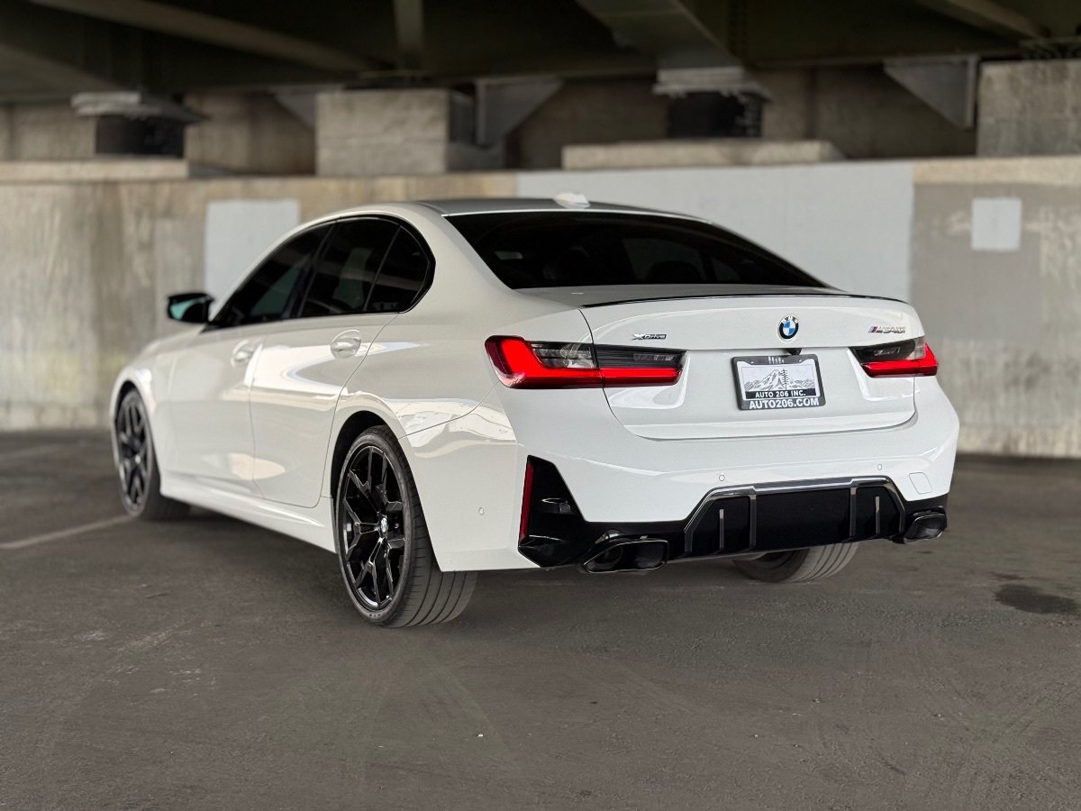 Used 2025 BMW M340i xDrive w/ Premium Package AWD/4WD image 6