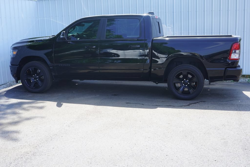 Used 2023 RAM 1500 Big Horn AWD/4WD image 3