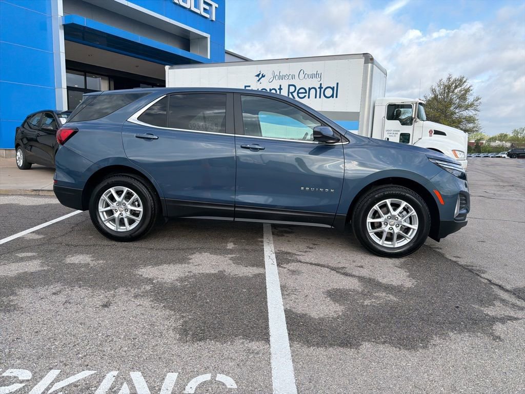 Certified 2024 Chevrolet Equinox LT image 2