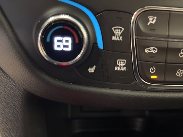 Used 2021 Chevrolet Equinox LT image 22