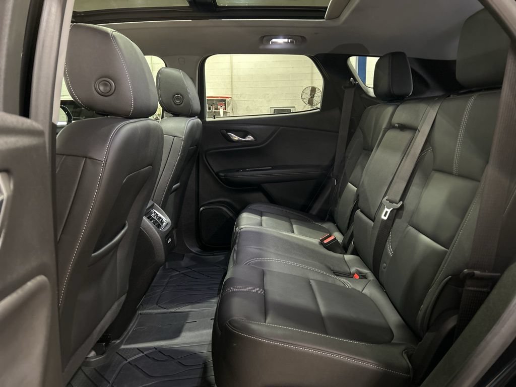 Used 2023 Chevrolet Blazer LT w/ Midnight/Sport Edition FWD image 36