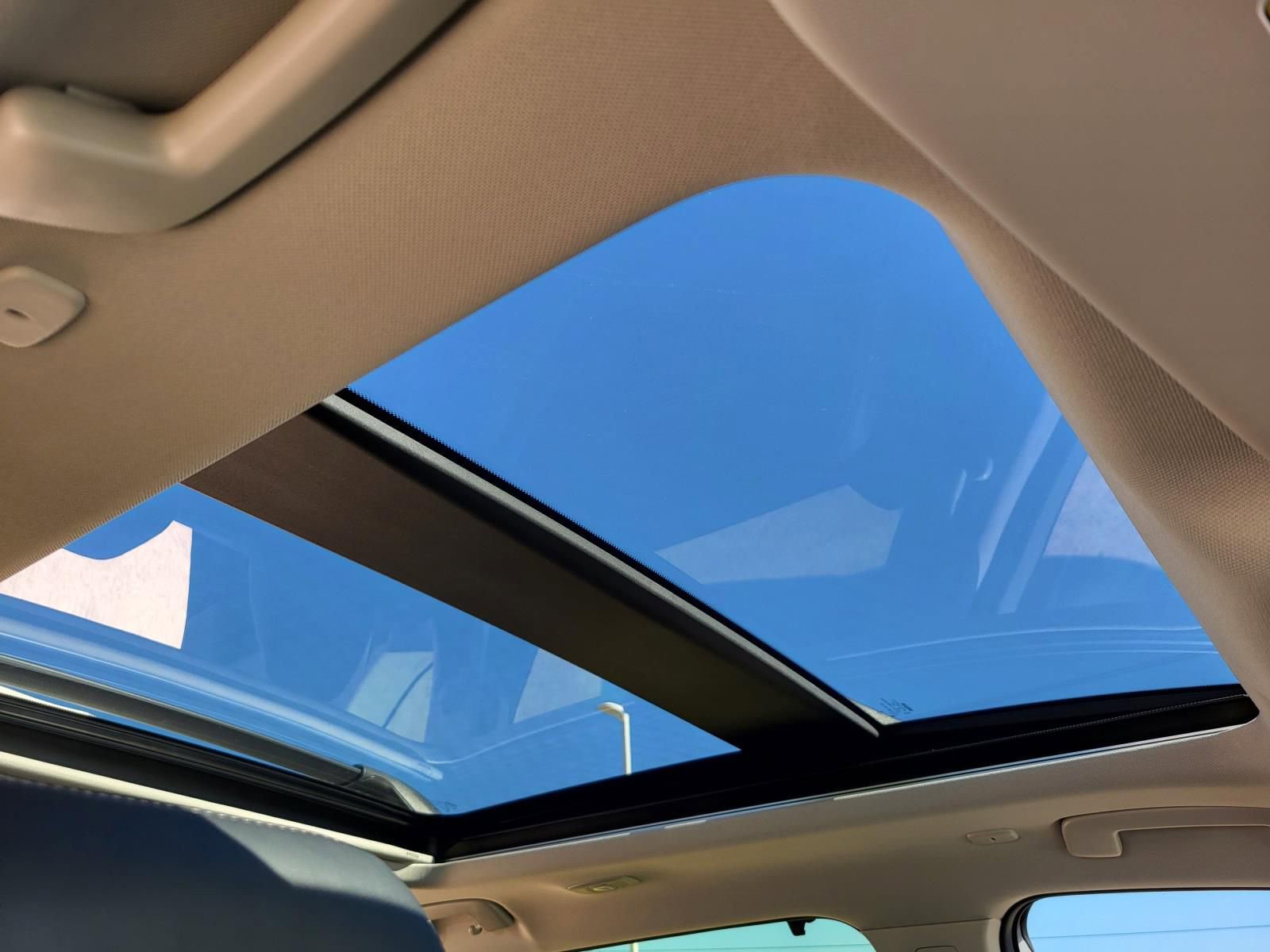 New 2026 Nissan Rogue Platinum image 14