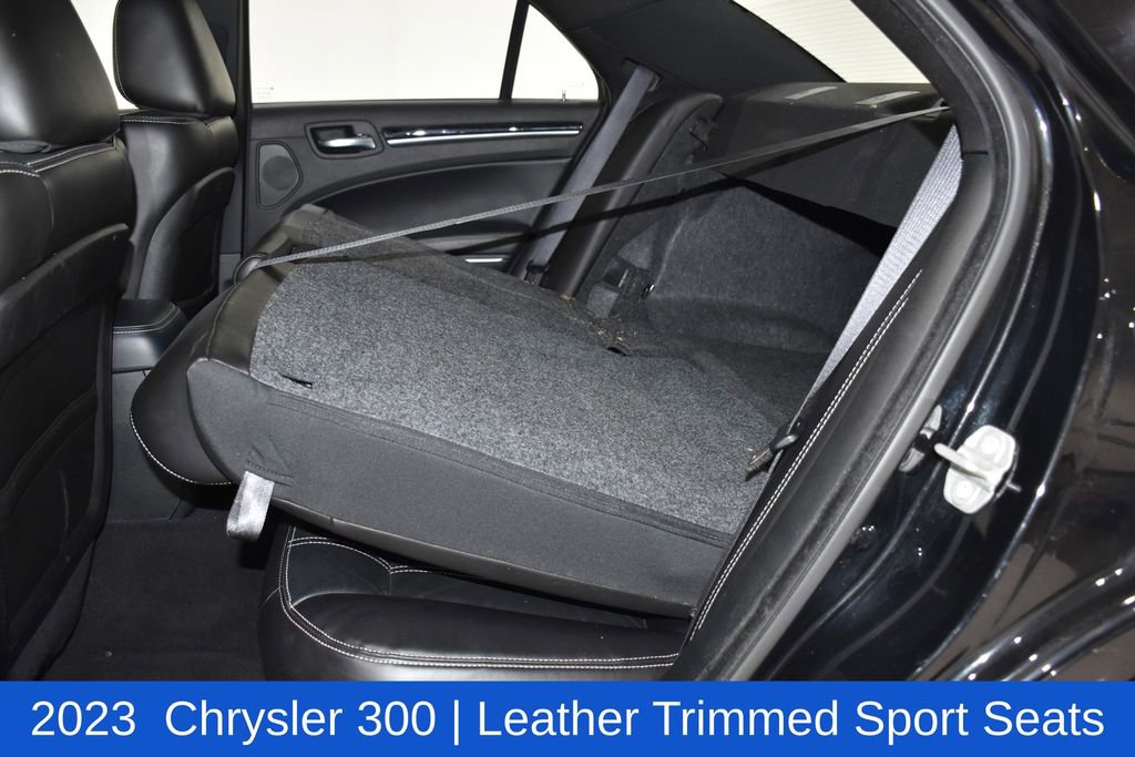 Used 2023 Chrysler 300 S image 29